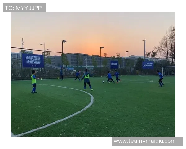 通州月亮河足球：打造青少年足球梦想的摇篮与未来之星的培养基地